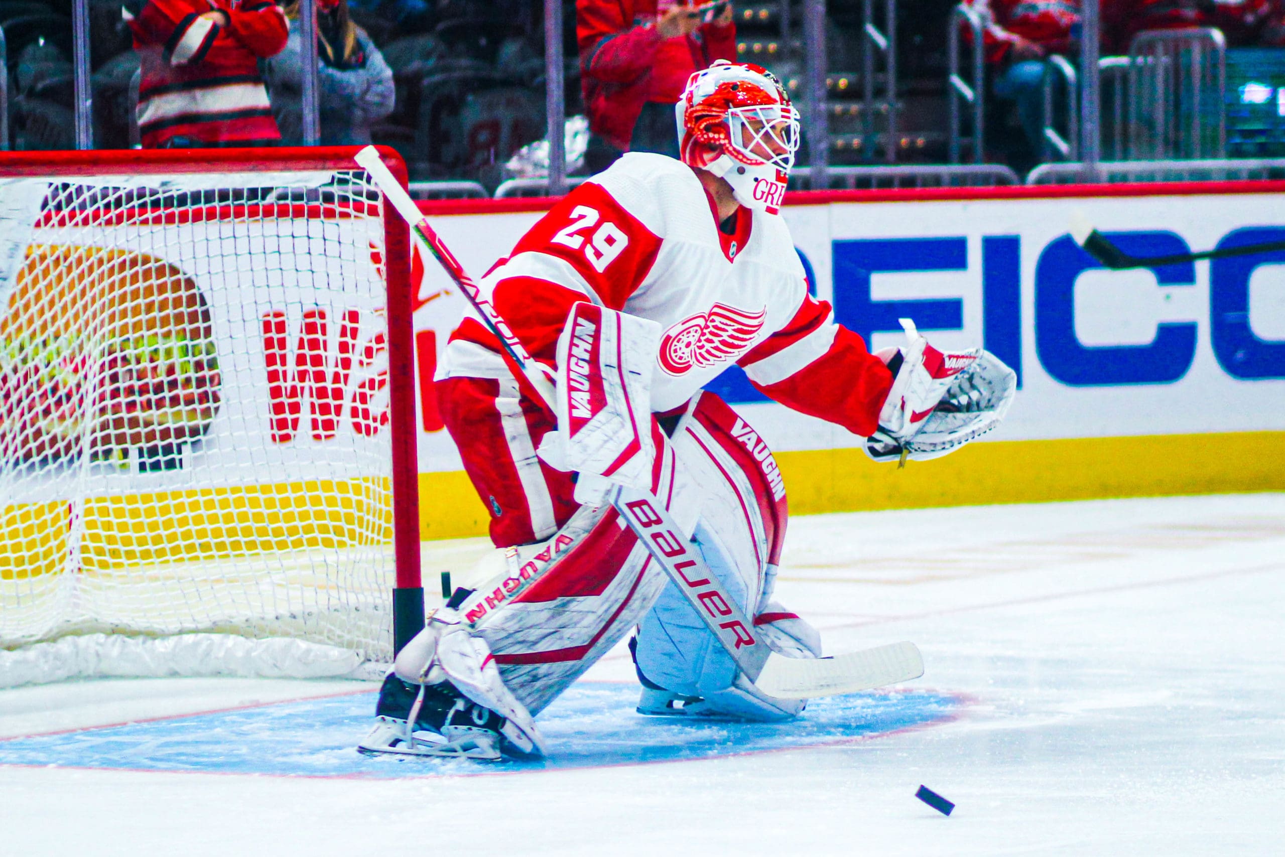 Thomas Greiss' new lid. 🔥 📱: - Detroit Red Wings