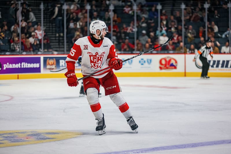 Ondrej Becher, Red Wings